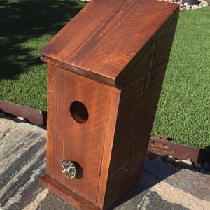 Rustic medium bluebird house, garden/backyard decor, distressed Nutmeg stain
