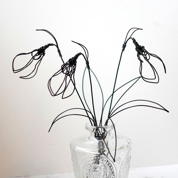 Snowdrops / Handmade Wire Flowers / Wire Snowdrop Sculptures / Wire Art / Unique Gift / Vase Decoration / Home Decor / Minimalistic 3D Art