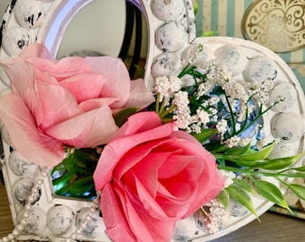 Lighted Wooden Heart Decor  Floral Heart with Fairy Lights Romantic Farmhouse Decor Rose Heart Wedding Gift Anniversary Decor