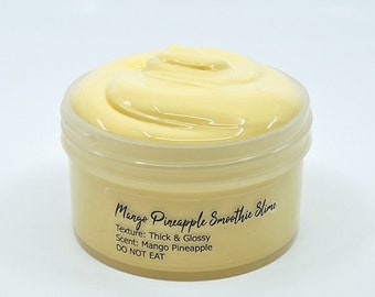 Mango-ananassmoothie dik en glanzend slijm