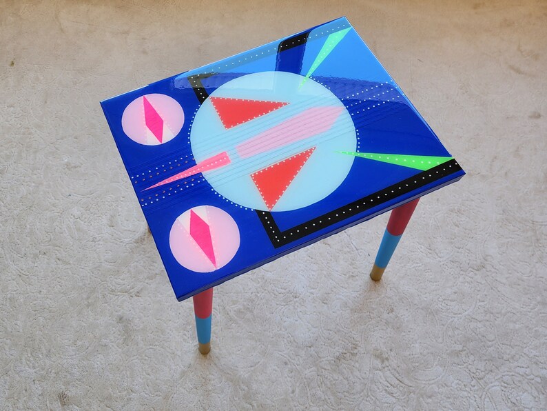 Unusual Blue Wooden Retro Epoxy Resin Side Coffee Table,Colorful Funky Eclectic Rainbow Abstract Pop Art Hand Painted Pink End Sofa Table image 6