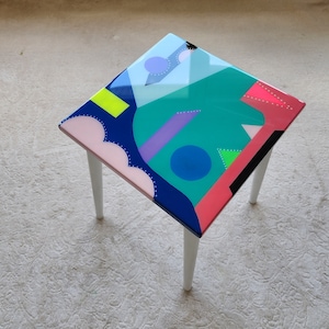 Small Colorful Furniture,Blue Abstract Resin Art Side Coffee Table