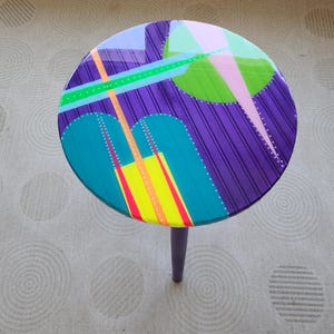 Colorful Resin Coffee Table: Groovy Boho End Table with Wood Legs
