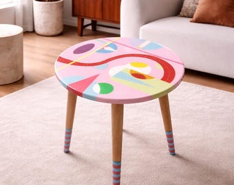 Funky salontafel van hars: kleurrijk abstract bohodecor