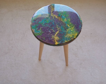 Round Small Resin Gold Purple Side Coffee Table, Green Blue Modern Boho Unique Wooden End Sofa Low Bedside Farmhouse  Abstract Coffee Table