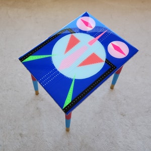 Unusual Blue Wooden Retro Epoxy Resin Side Coffee Table,Colorful Funky Eclectic Rainbow Abstract Pop Art Hand Painted Pink End Sofa Table image 4