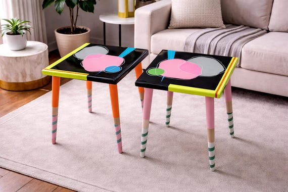 Abstrakter Resin Couchtisch: Bunter Pop Art Beistelltisch, modernes Design