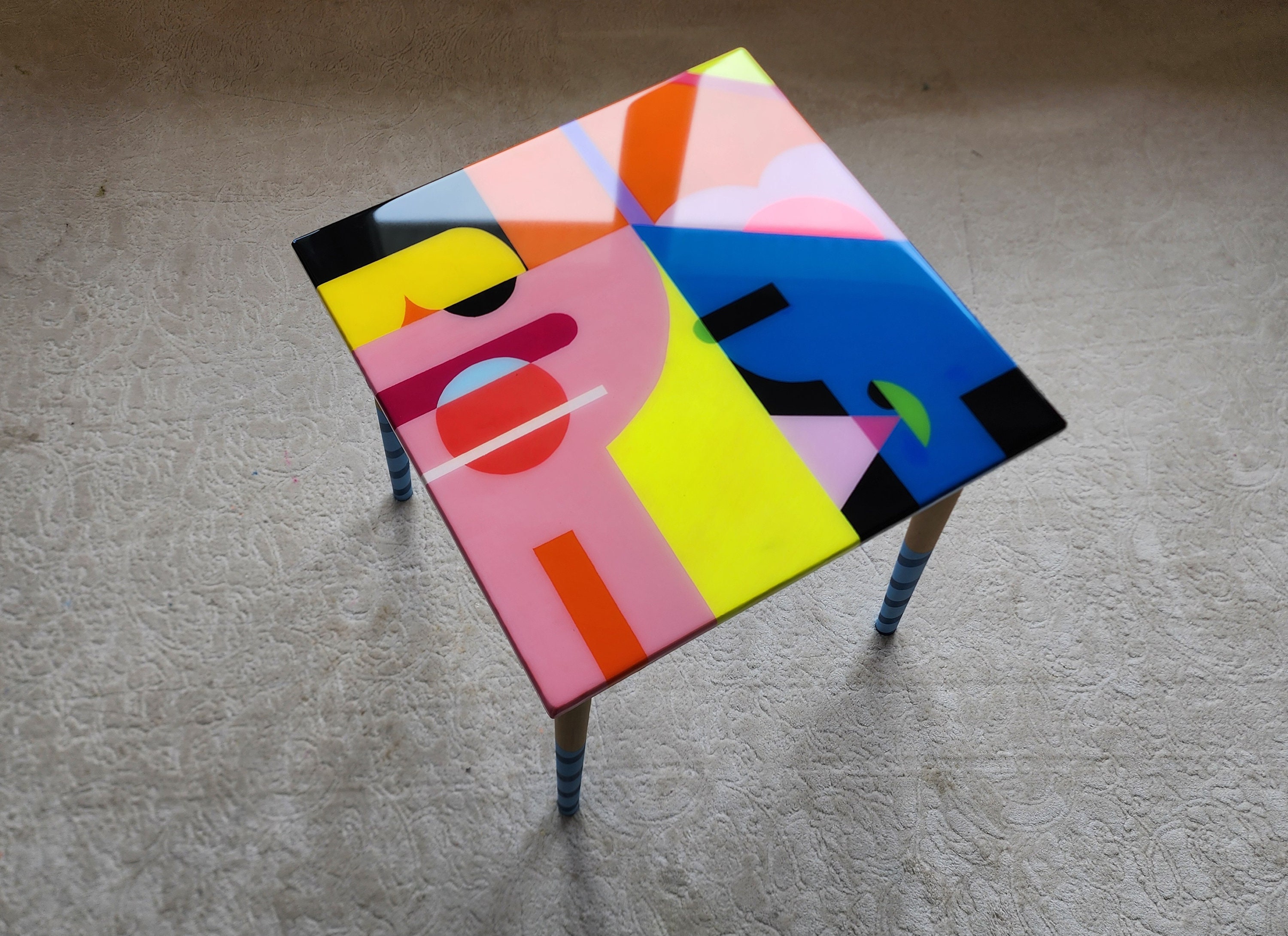 Pink Resin Coffee Table: Boho Pop Art Side Table With Painted Legs - Etsy