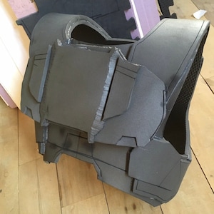 Halo 3: ODST &quot;Rookie&quot; ALMOST Complete Armor