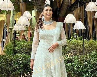 Divyanka tripathi wedding dress hot sale price