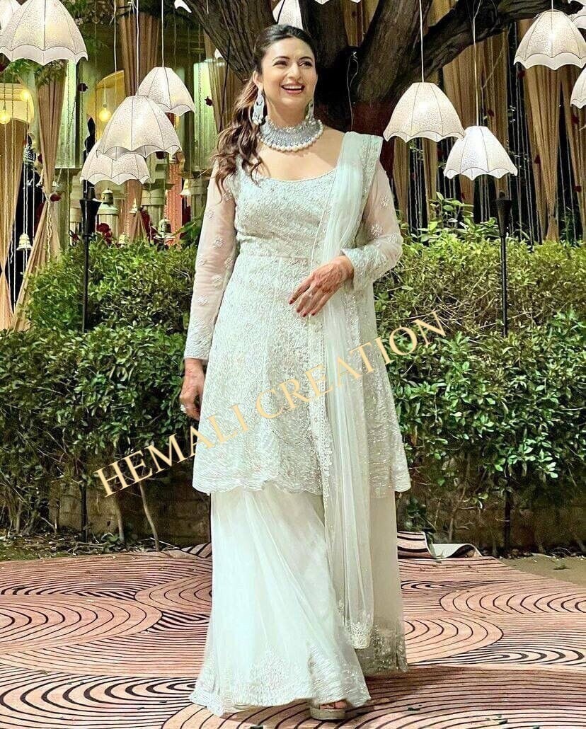 Divyanka tripathi hotsell kurti design