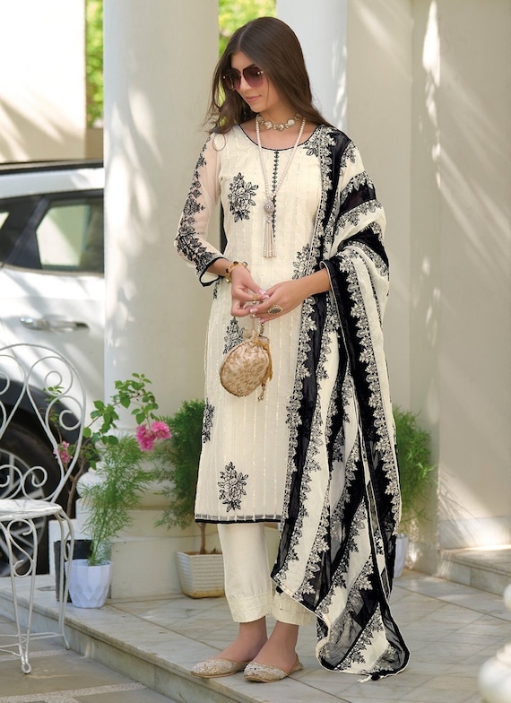 Black and white pakistani designer clearance dresses