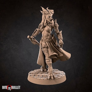 Lilith - Demonic Pinup Rogue Assassin - Bite the Bullet Fantasy D&D Miniature