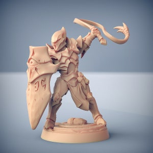 Drow Ashen Inquisitor - Artisan Guild Fantasy Dungeons and Dragons Miniature