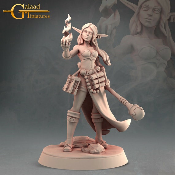 Female Elf Wizard - Galaad Miniatures - Fantasy Dungeons and Dragons Mini
