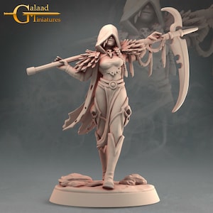 Female Reaper Warlock - Galaad Miniatures - Fantasy Dungeons and Dragons Mini