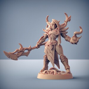 Wood Elf Champion Artisan Guild Fantasy Dungeons and Dragons Miniature Tabletop
