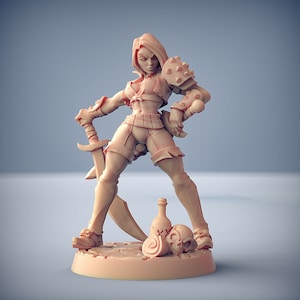 Aline Human Fighter - Artisan Guild Fantasy Dungeons and Dragons Miniature