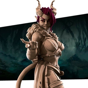 Fiona - Exotic Tiefling Rogue - Bite the Bullet Pinup 32mm Fantasy D&D Miniature