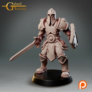 Armoured Guard Fighter - Galaad Miniatures - Fantasy Dungeons and Dragons Mini