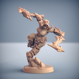 Dwarf Barbarian Reaver  - Artisan Guild Fantasy Dungeons and Dragons Miniature