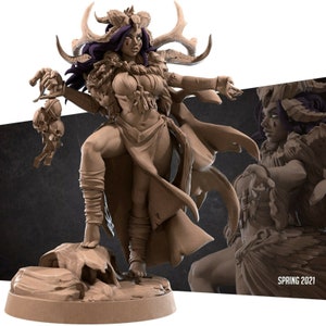 Circe - Tribal Shaman Pinup Warlock - Bite the Bullet - 32mm Fantasy Fantasy D&D