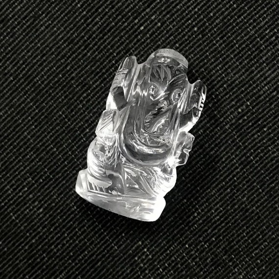クリアクォーツ ガネーシャ 水晶 クリアクォーツのガネーシャ像：癒しのクリスタル彫刻 - Etsy 日本