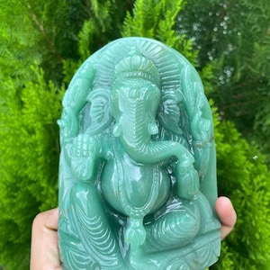 Natural Handmade Green Aventurine Ganesha Statue Sculpture Crystal Ganesh Carving Idol Gemstone Figurine Art Deco Gifting Gifts Quartz