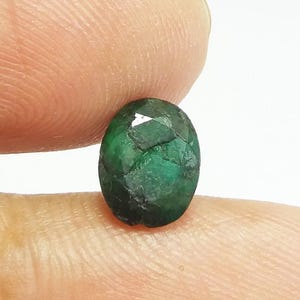 1.84 Ct Natural Zambian Emerald Oval Cut Untreated Green Emerald Loose Gemstone Emerald Stone Making For Jewelry 9x7 MM