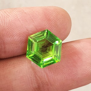 Peridoto verde impecable de 9,73 quilates, talla hexagonal, calidad AAA, peridoto sintético suelto, piedra preciosa verde para anillos y joyería, 11 mm