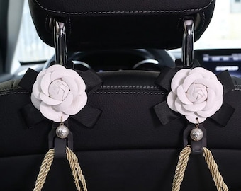 Camellia Pearl Flower Charms Car Seat Back 2 PCS Set Crochets Cintres pour Organisateur de Porte-Sac. Appuie-tête Mount Clip Car Charms Décoration