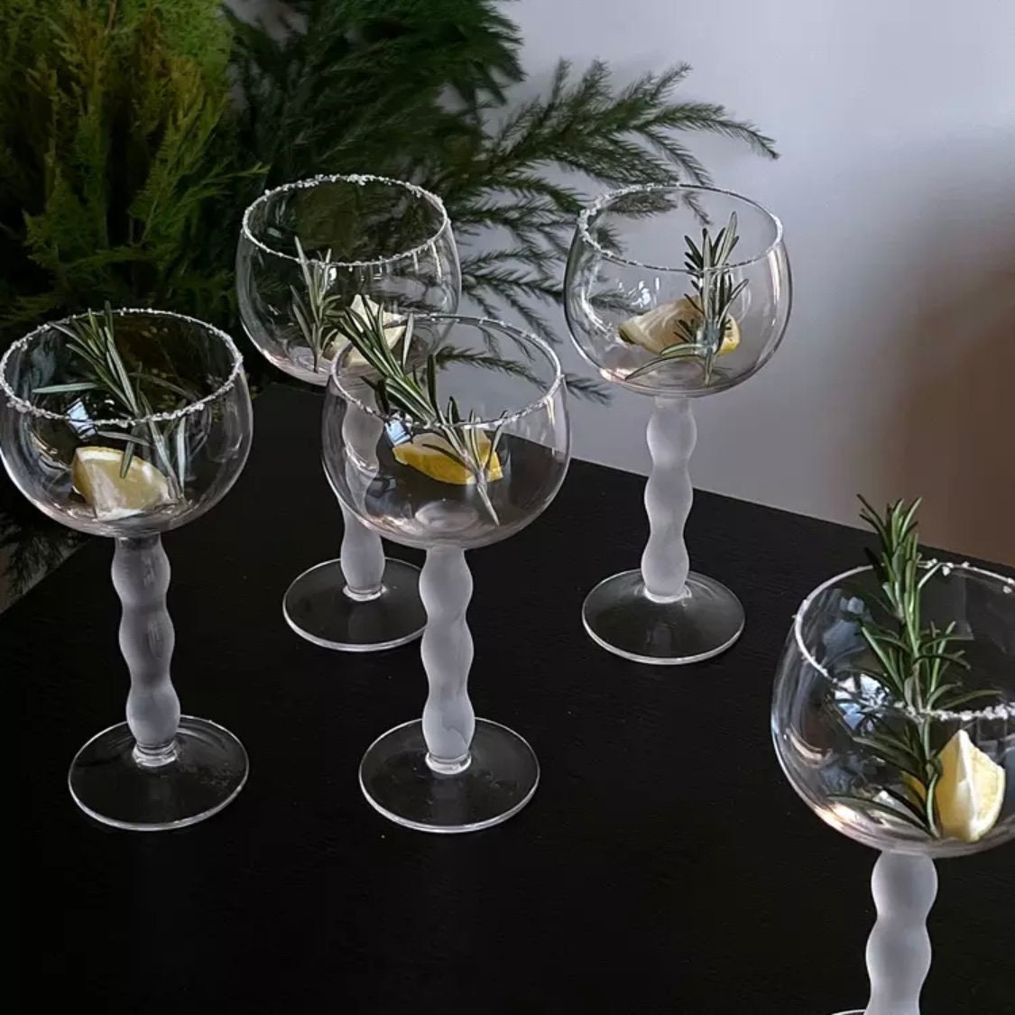 Aosijia Drinking Glasses 14 oz Modern Kitchen Vintage Wavy