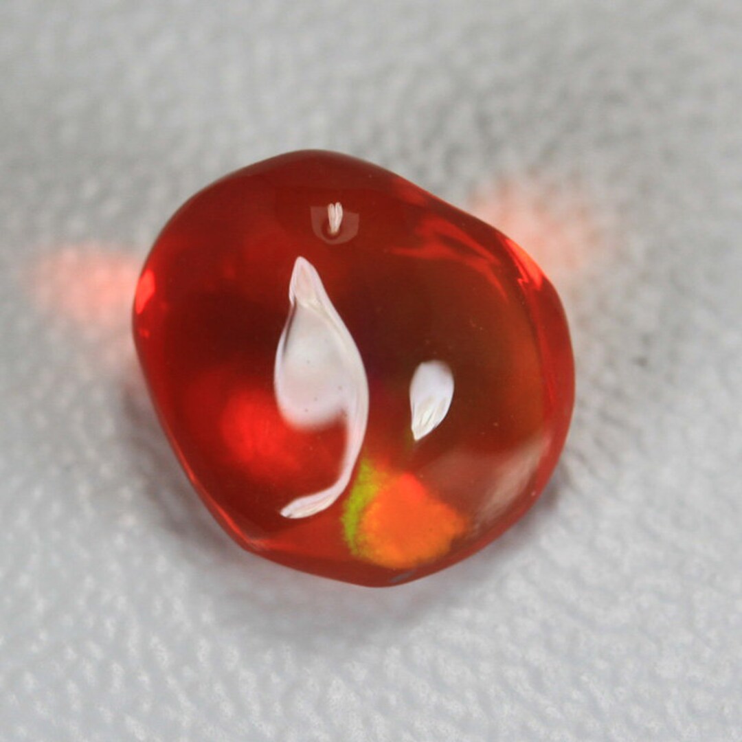 16,3ct Natürlicher Feueropal | Facettiert | Zertifiziert