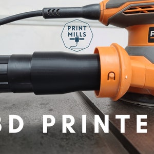 K&ouml;nnte beinhalten: Ein 3D-gedruckter Staubauffangadapter f&uuml;r eine Ridgid-Schleifmaschine. Der Adapter ist schwarz und wird an einen Staubsaugerschlauch angeschlossen. Der Text "3D PRINTED" ist auf dem Bild zu sehen.