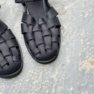 Leather fisherman sandals image 2