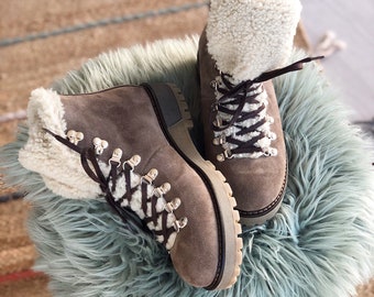 Cute Boots - Etsy