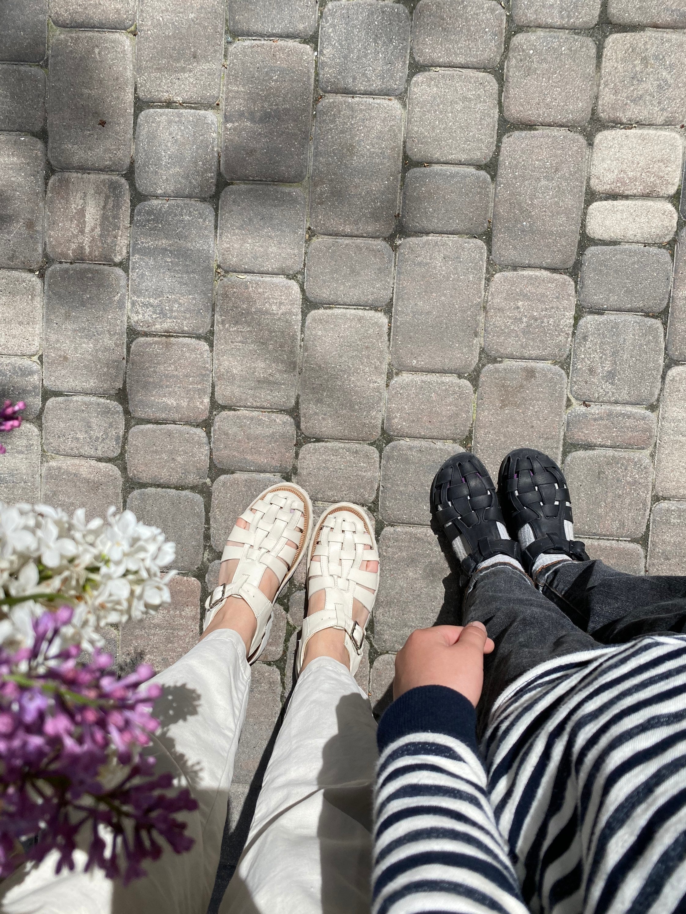 crocs lite ride slippers