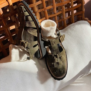 Trendy fisherman sandals