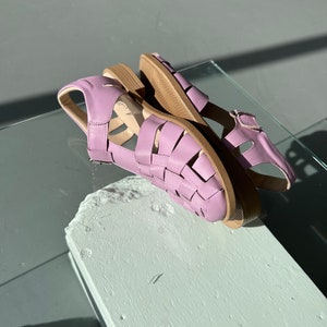 Cute leather sandals zdjęcie 2