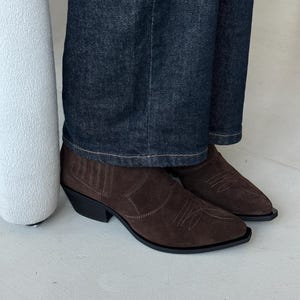 Suède cowboylaarzen. Enkellaarsjes