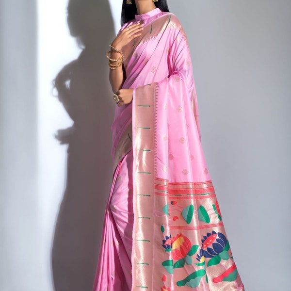 Nouvelle dernière conception rose Paithani tissage soie Saree tendance conception de paon avec Pallu riche et coutures de chemisier personnalisées États-Unis/Canada