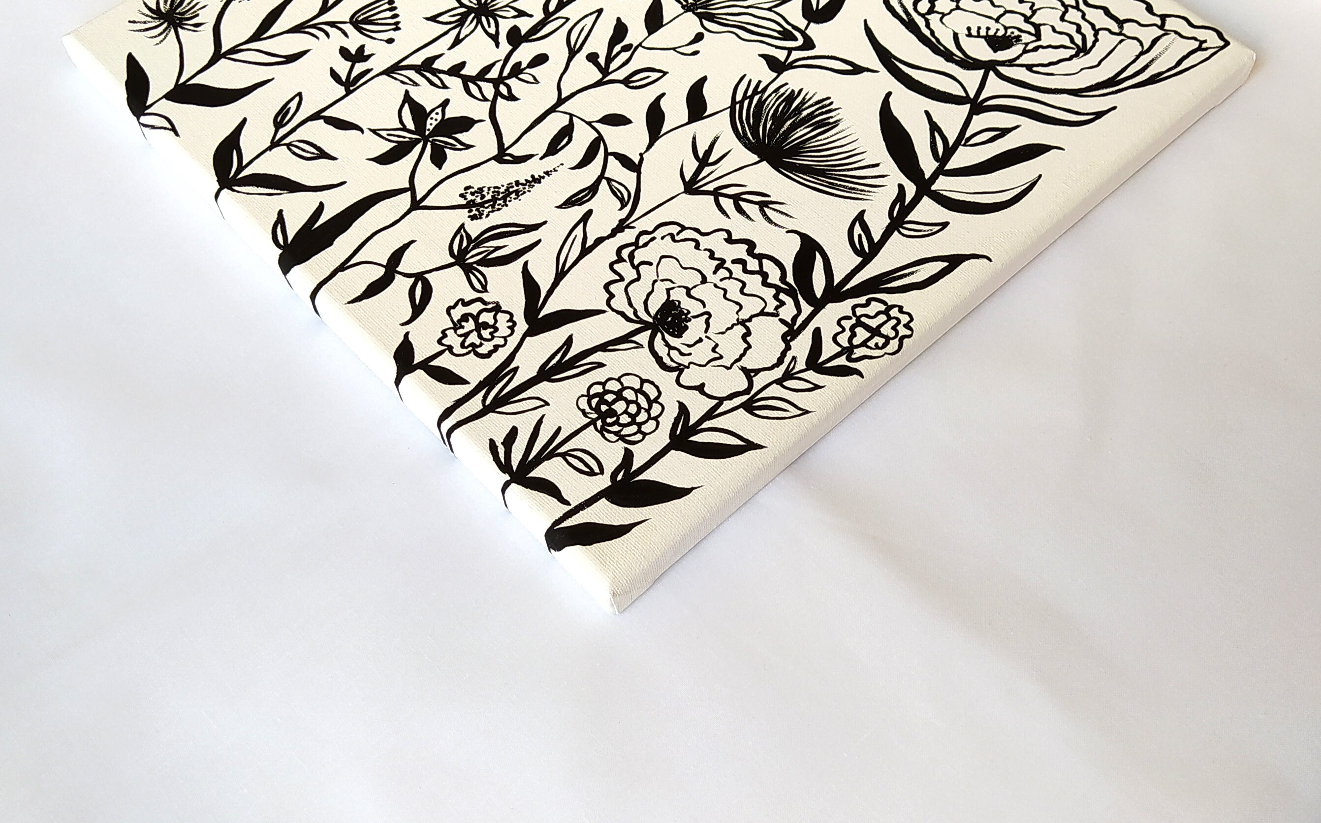 Black and White Flowers / Abstract Art / Flower and Leaves / Floral ...