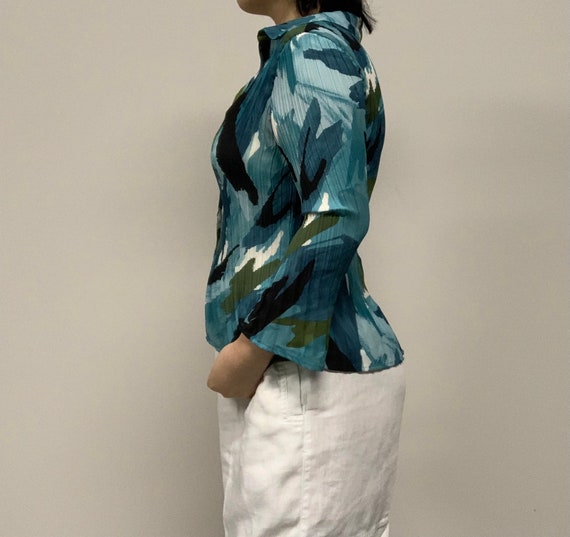 Pleated Abstract Print Shirt, Fitted Abstract Shi… - image 3