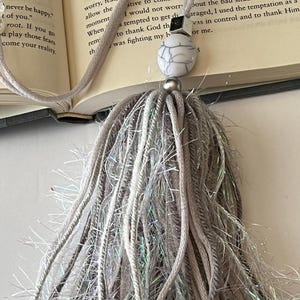 Bible Tassel Bookmark: Gray Yarn with Marble Accent Bead