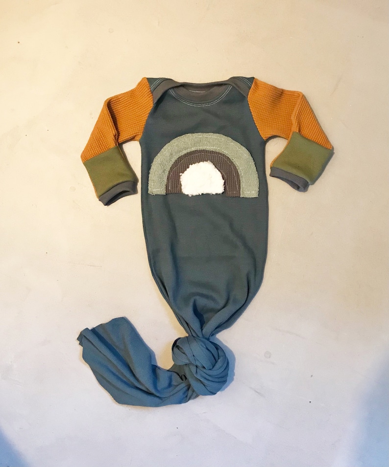 Knotted baby gown 0-3 months Coming Home Outfit