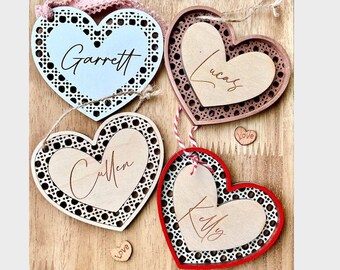 Étiquettes en bois de la Saint-Valentin, Étiquettes de cœur, Étiquettes de panier, Panier d’occasion, Cœur de Ratan, Cadeau de la Saint-Valentin d’enseignant, Décor de cœur, Cadeau de la Saint-Valentin pour enfants