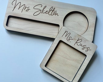 Teacher Gift, Desk Gift, Teacher Appreciation Gift, Sticky Note Holder, Desk Organizer, Wood Tray, End of School Gift, Office Desk GIft