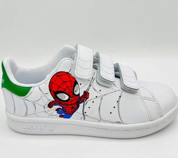 adidas stan smith spiderman