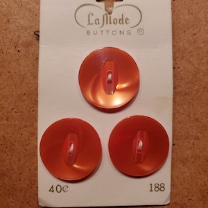 Boutons orange La Mode