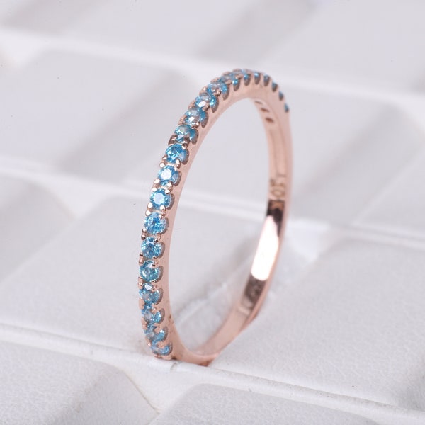 14k oro Londres azul topacio alianza de boda media eternidad azul topacio anillo compromiso banda a juego delicado aniversario dama de honor regalo para el amor